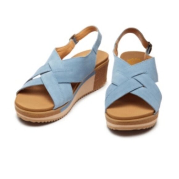 Yellow Box Elexa Blue Suede Leather Cross Strap Wedge Slingback Sandals, Size 8 - Picture 1 of 14